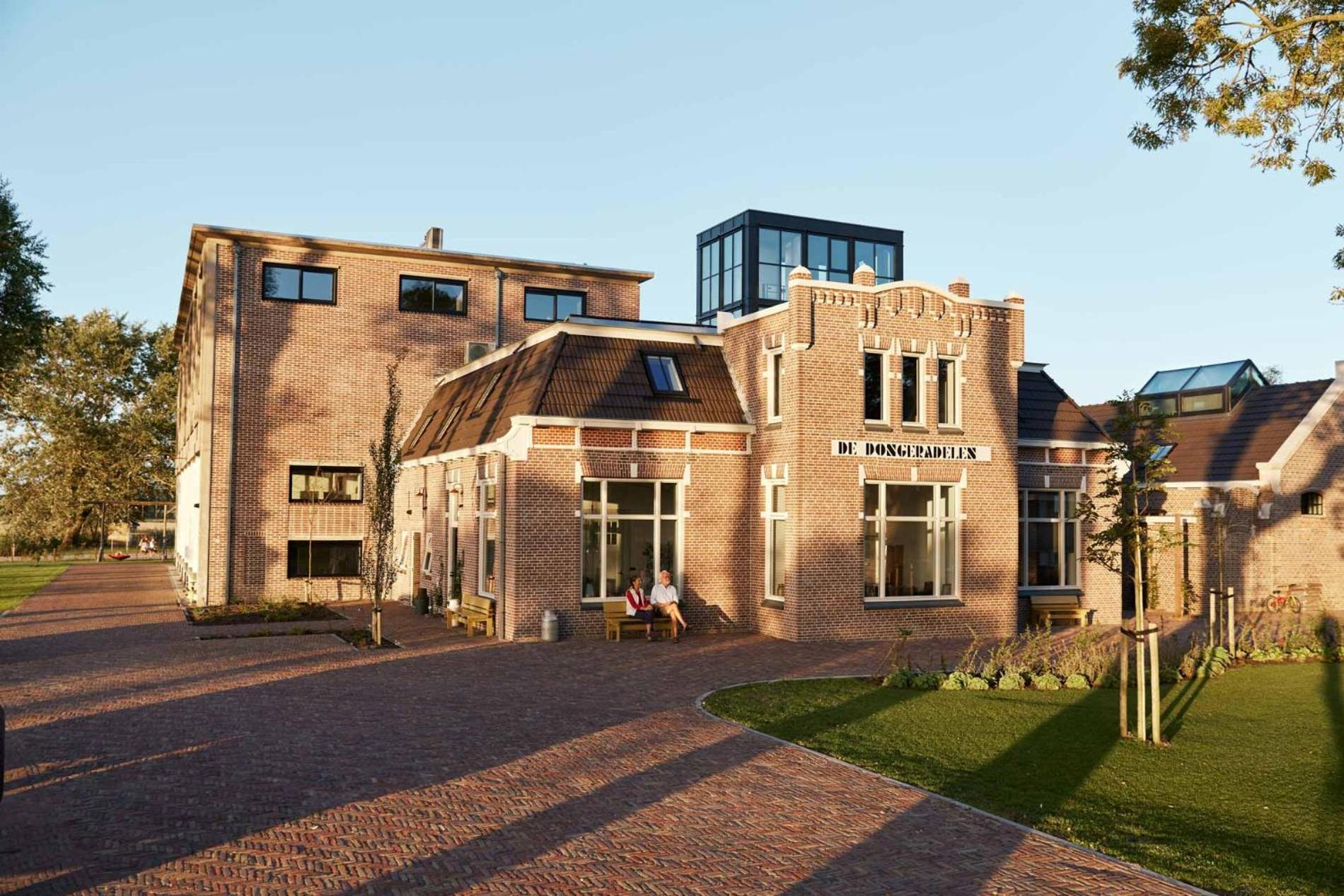 Suvelfabryk Aparthotel Lioessens Exterior foto